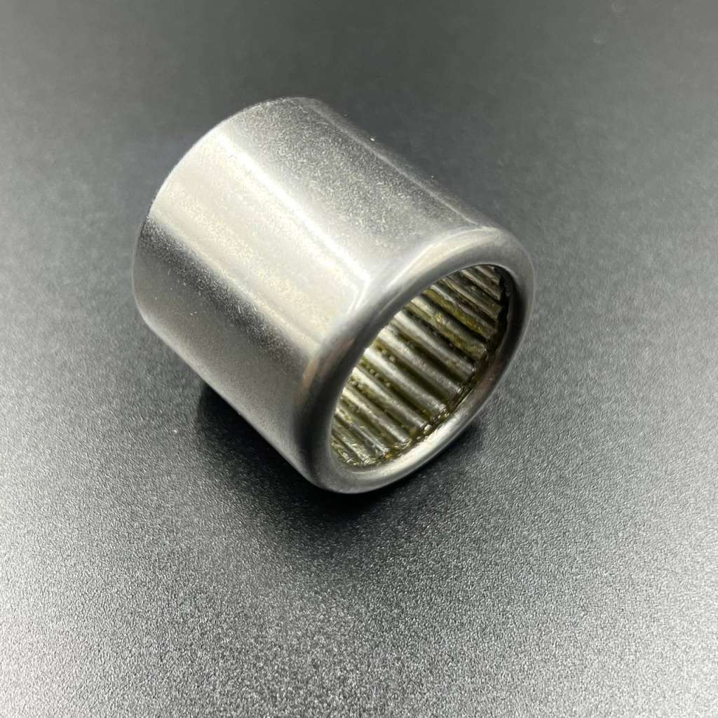 Подшипник роликовый вертикального вала нижний Yamaha 25/50/60/70/75/80/85/90Hp 2-stroke   & 40/45/50Hp 4-stroke, 25.5x33.2x31.5   =93315-325V1-00, 93315-52563-00